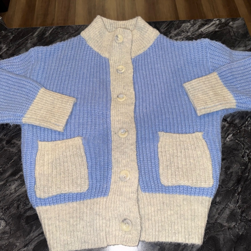 Stylish Blue and Cream Button-Up Cardigan